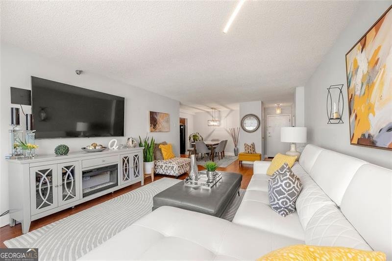 2479 PEACHTREE Atlanta - 4