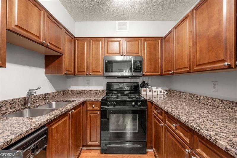 2479 PEACHTREE Atlanta - 6
