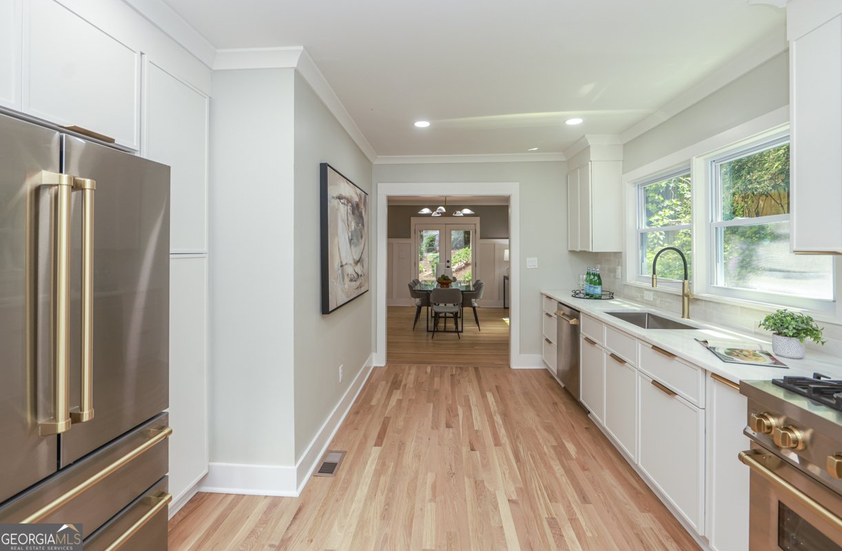 2908 N  Hills Drive Atlanta - 20
