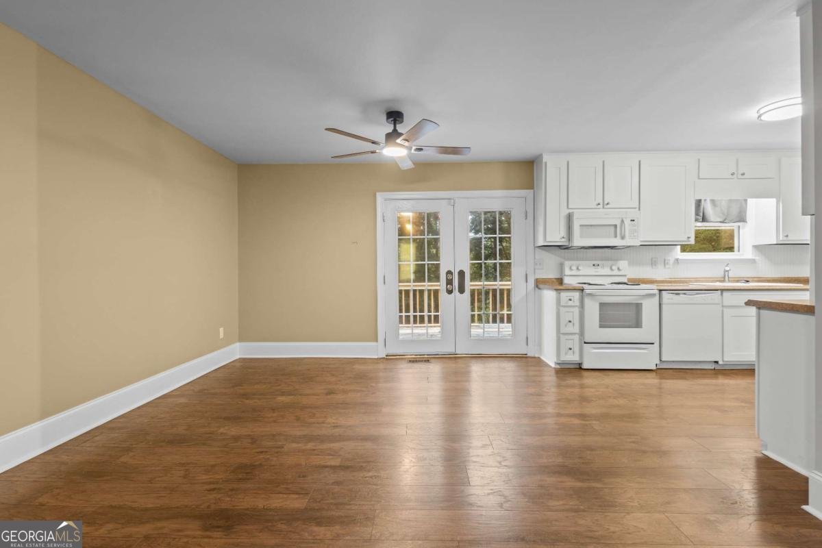 8990 Tweeddale Drive Winston - 15