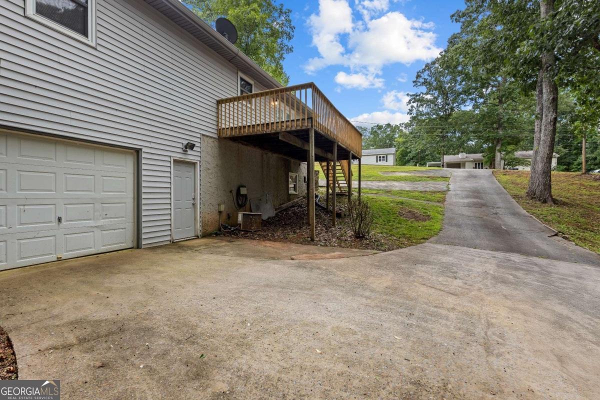 8990 Tweeddale Drive Winston - 7