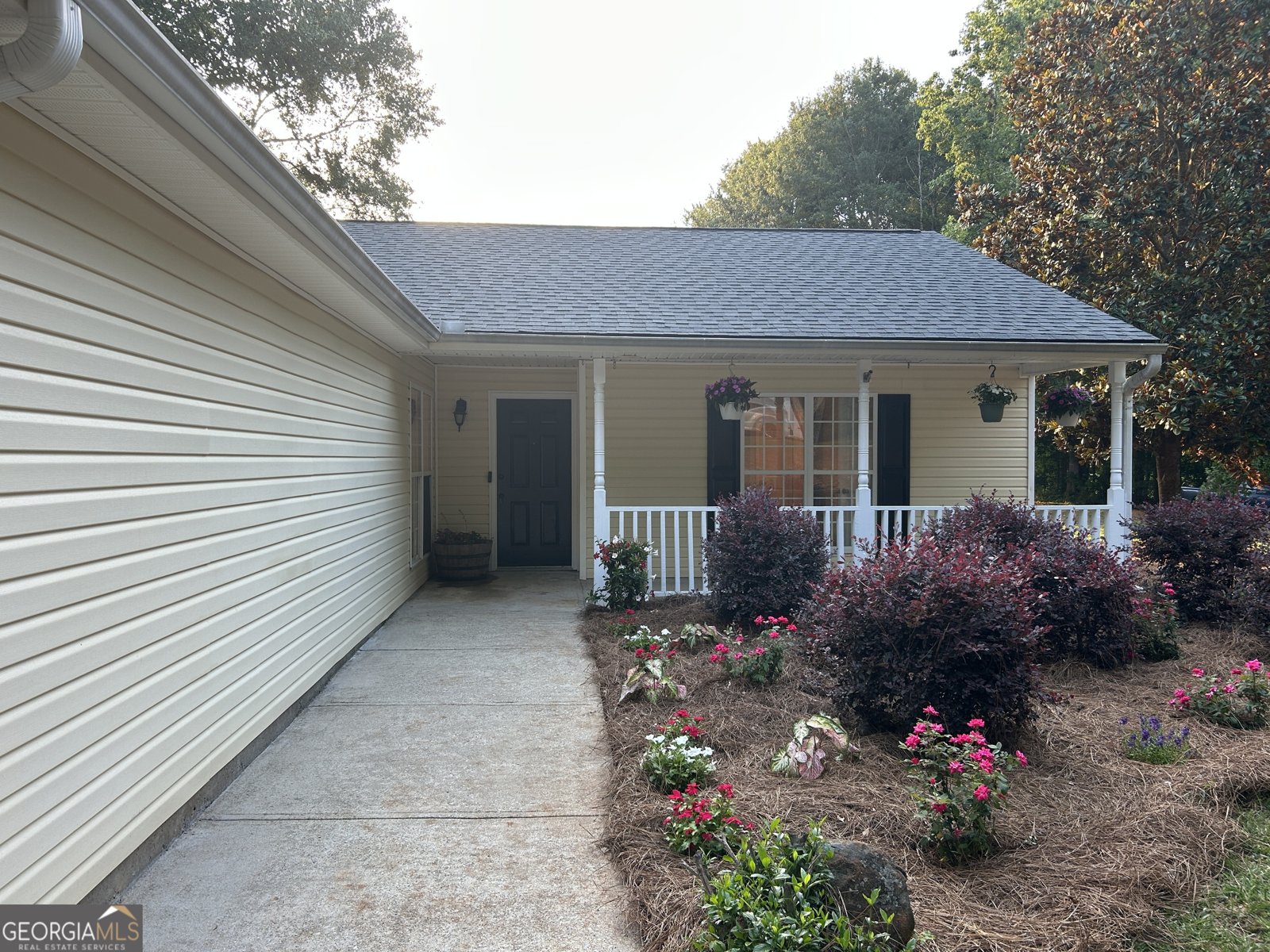 2003 Emerald Pointe Drive Winder - 2