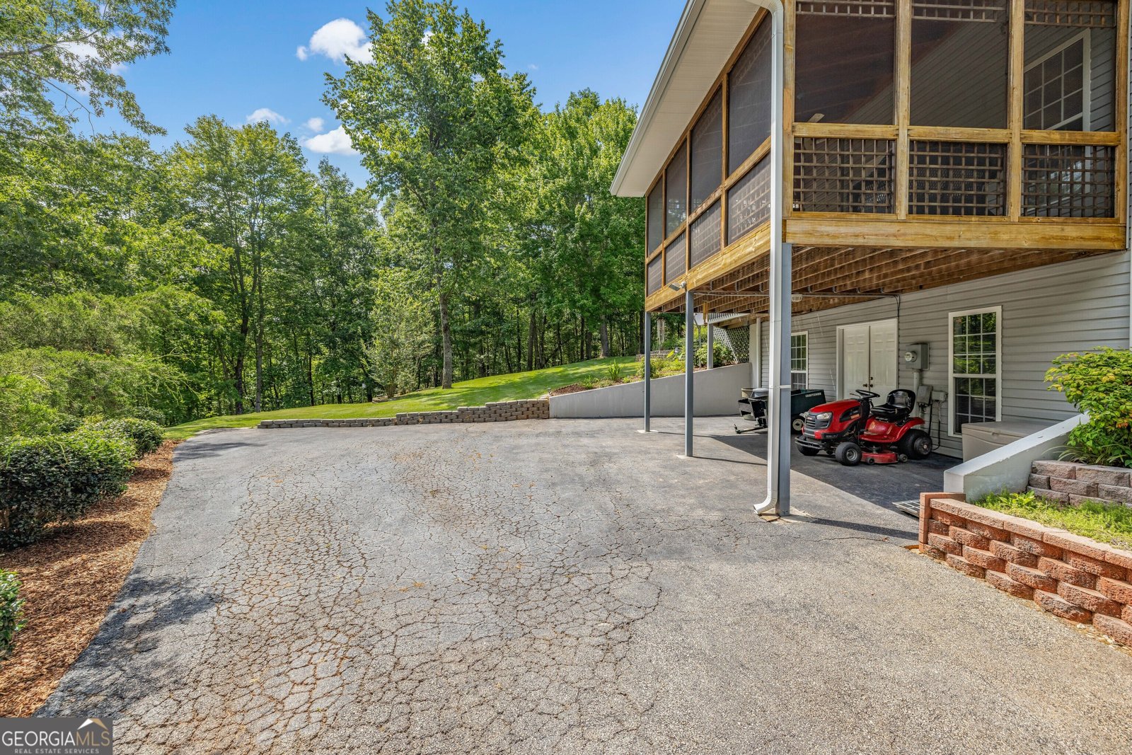 1155 Sweetwater Drive Clarkesville - 52