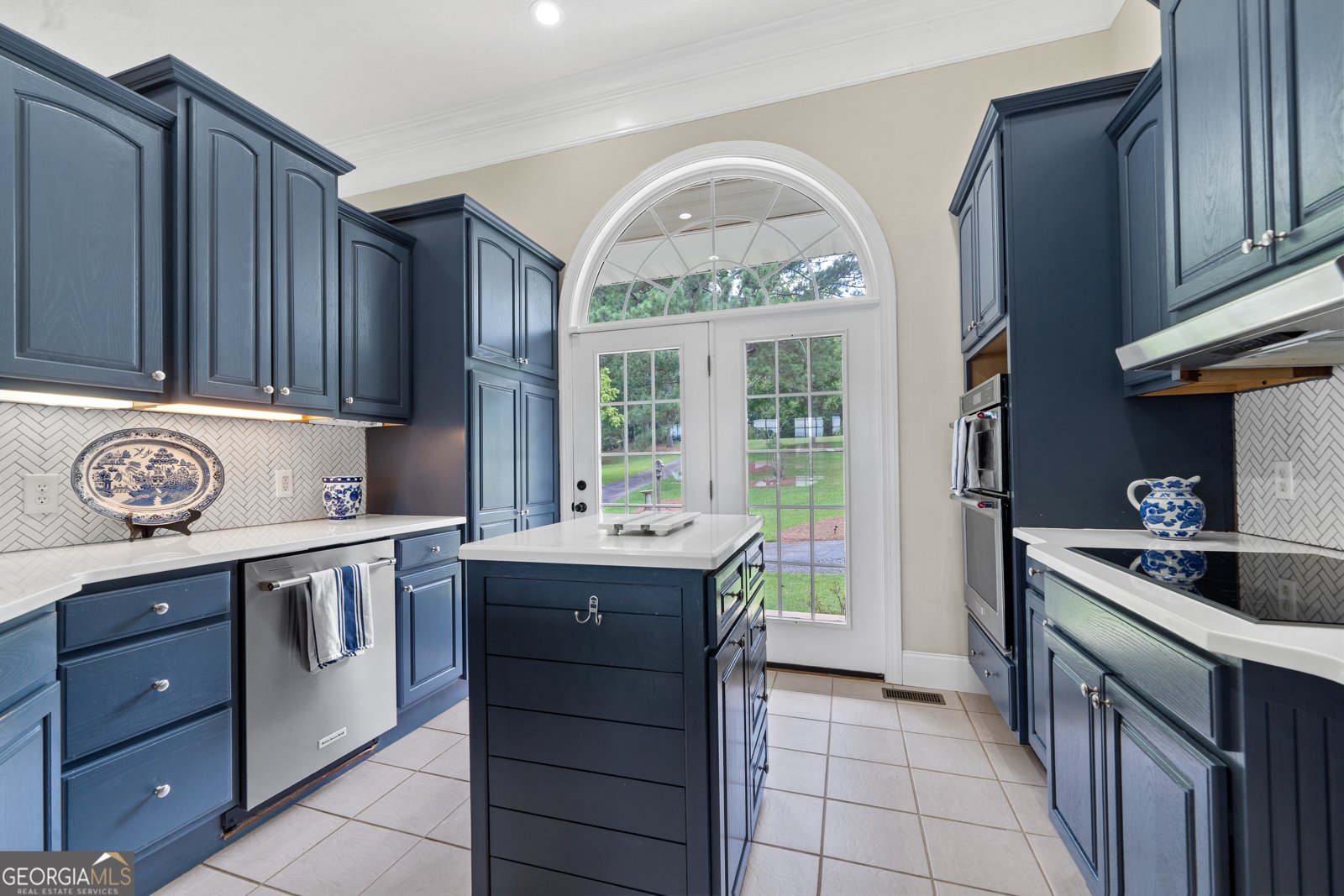 1071 Lakeshore Drive Buckhead - 1