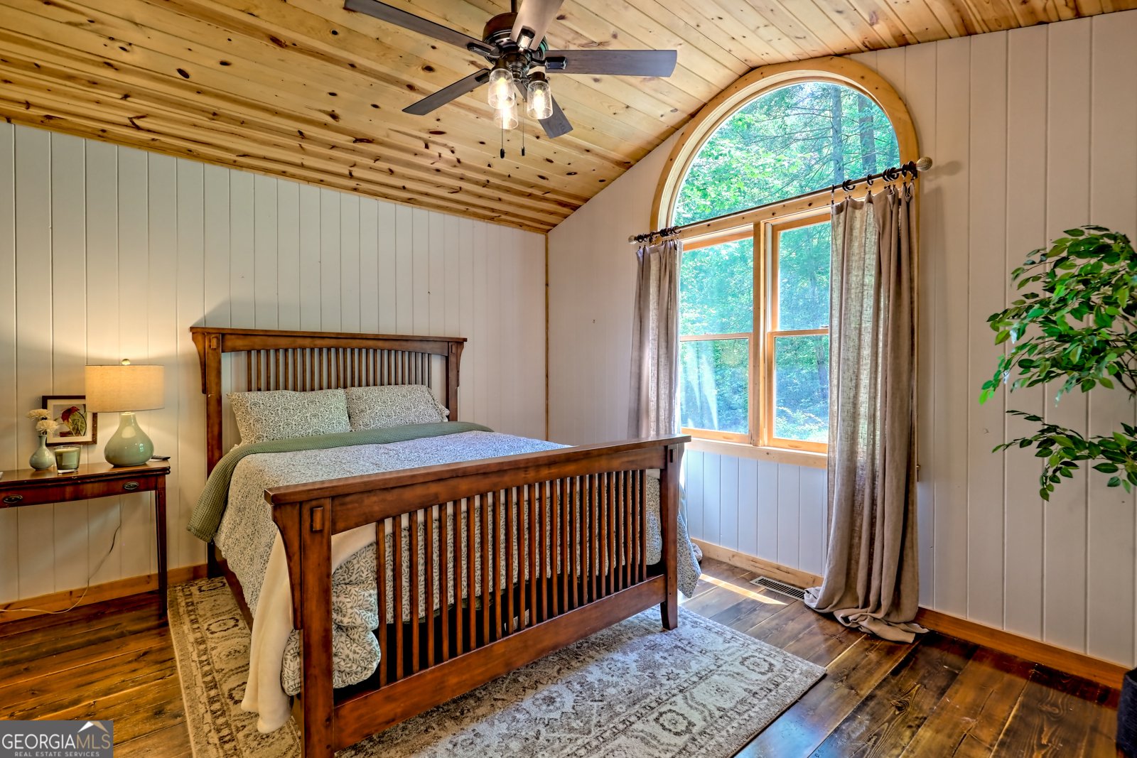 220A Brookwood Lane Clarkesville - 30