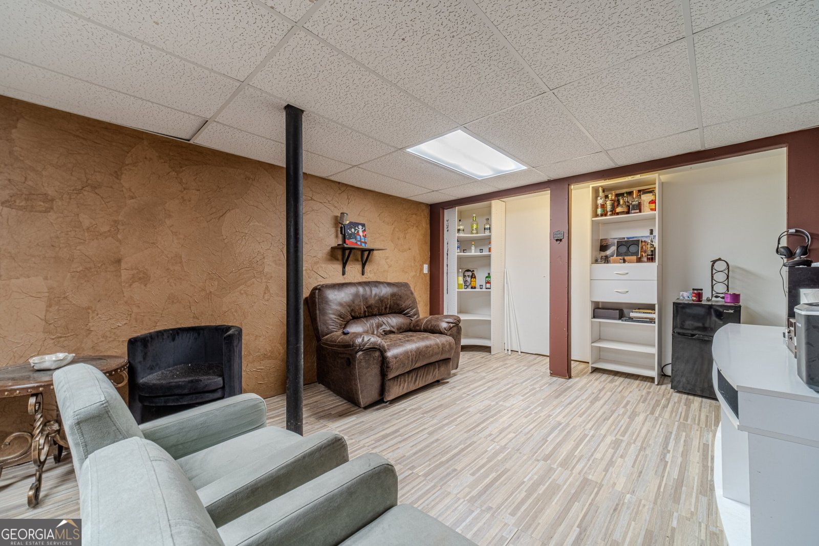 2446 Thrasher Buford - 23