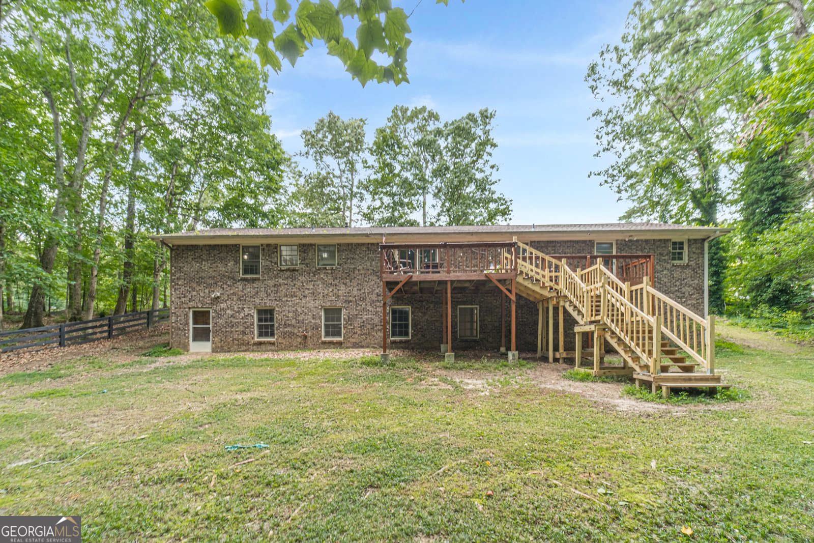 2446 Thrasher Buford - 26