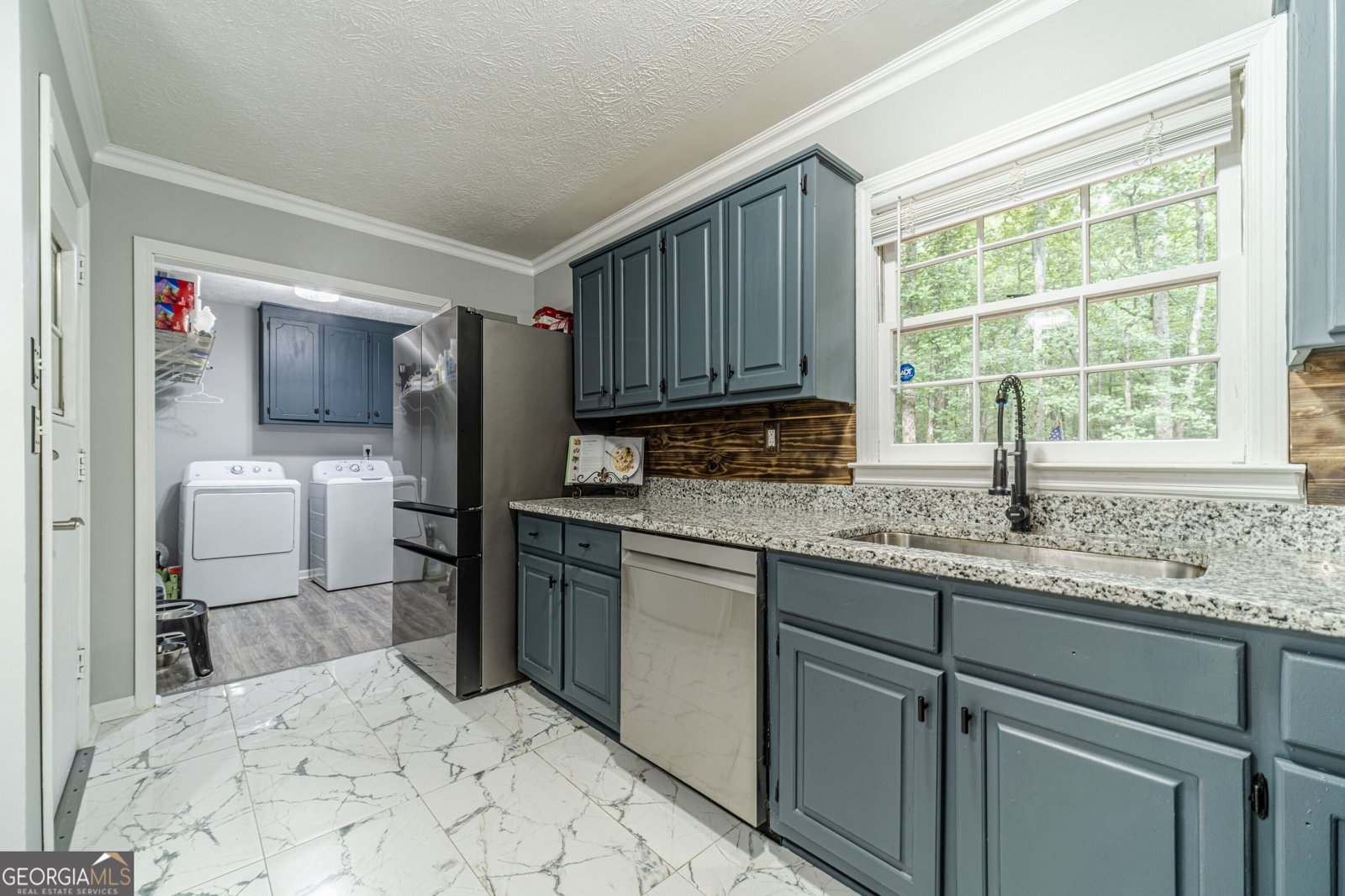 2446 Thrasher Buford - 4
