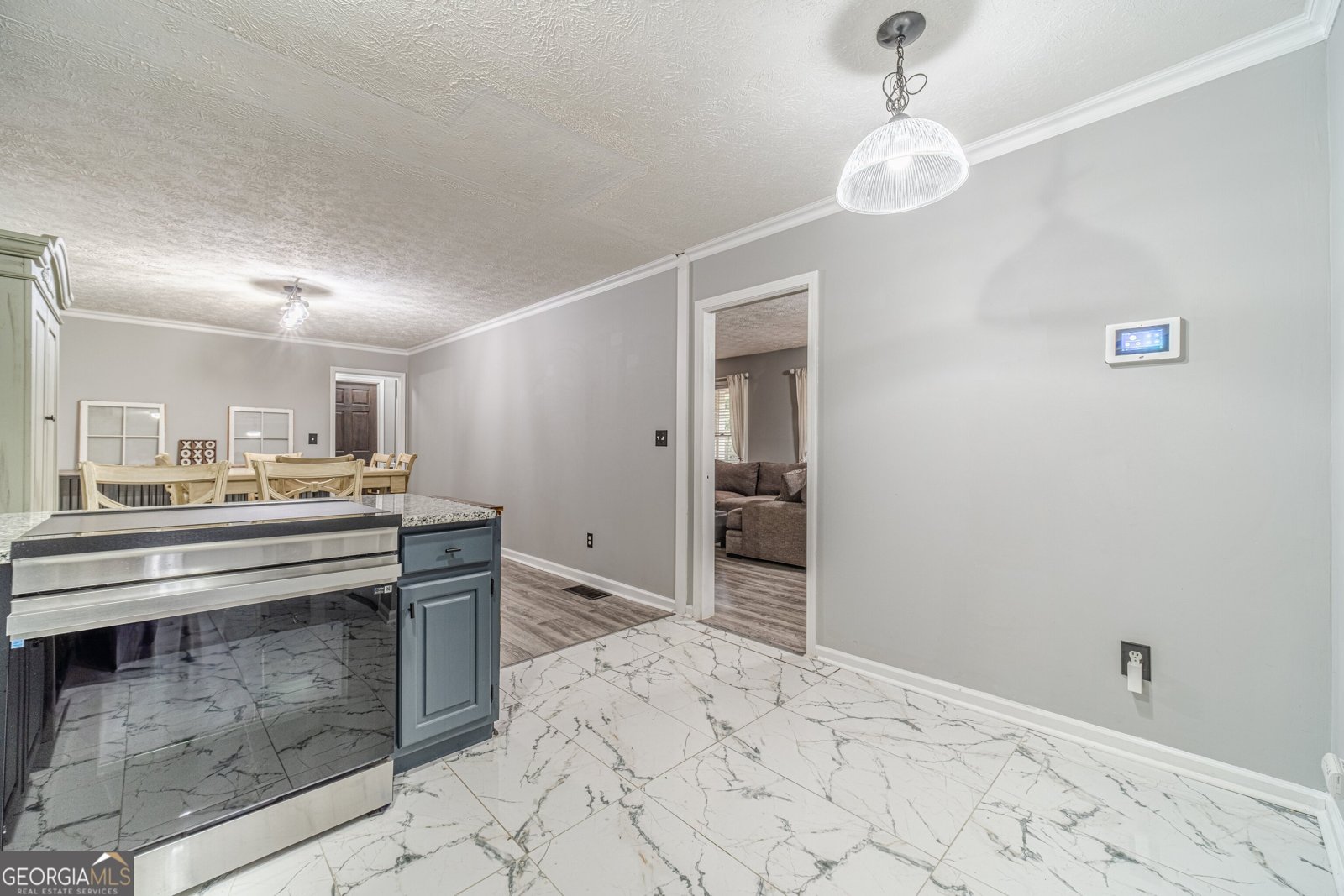 2446 Thrasher Buford - 5