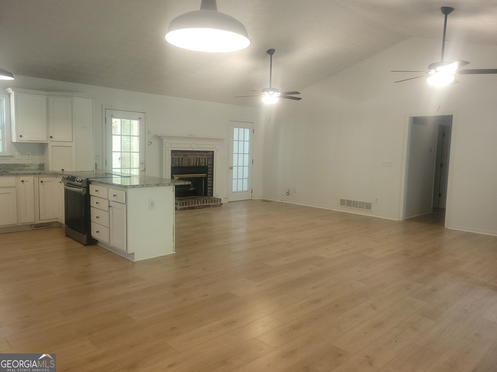 303 Fireside Trail Douglasville - 17