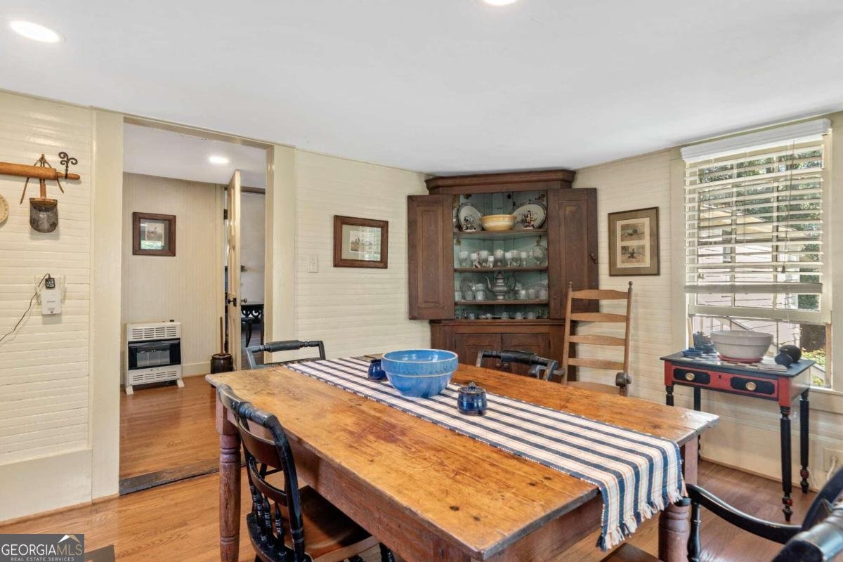 345 Allen Memorial Drive Milledgeville - 23