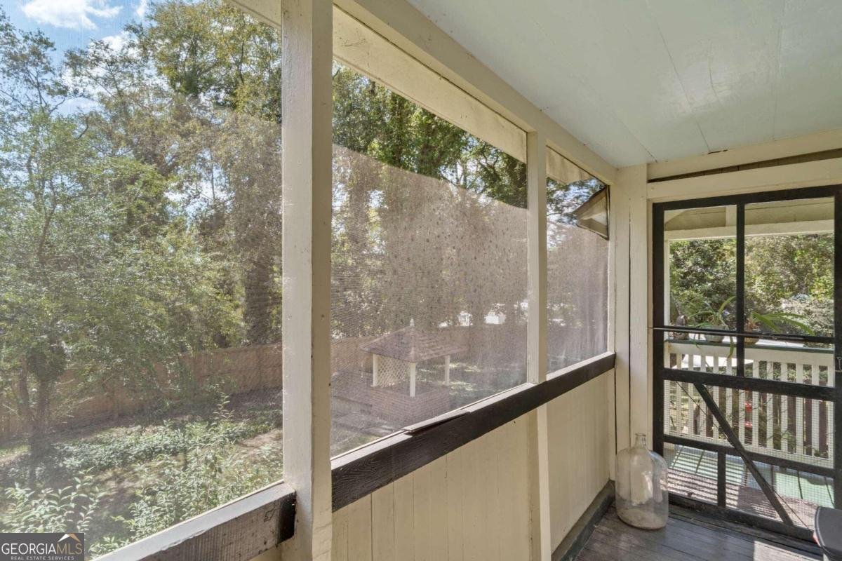 345 Allen Memorial Drive Milledgeville - 38