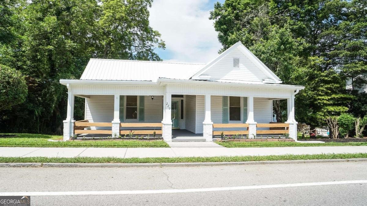 220 Confederate Avenue Dallas - 1