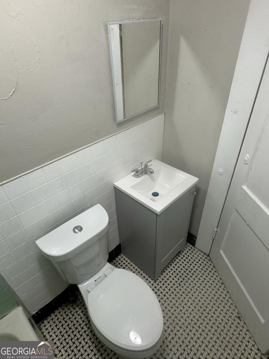 306 Van Buren Street Albany - 6