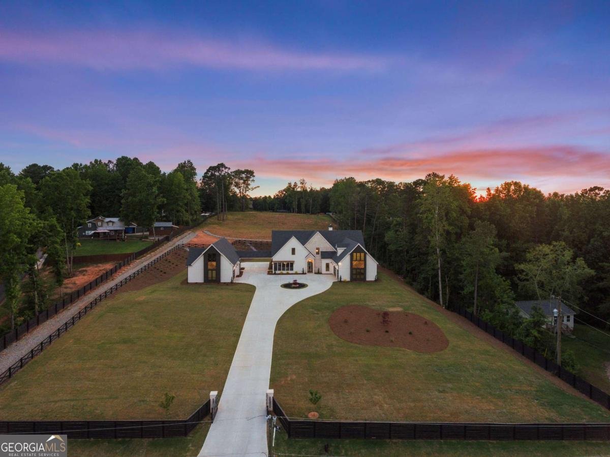 149 Pine Needle Drive Dawsonville - 24