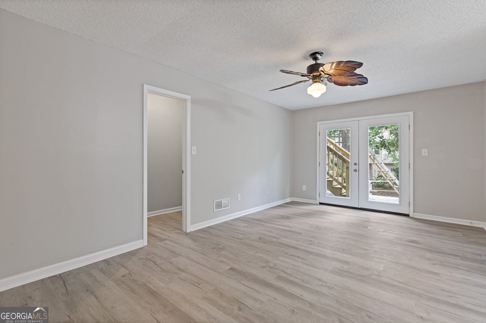 8035 Bay Court Riverdale - 10