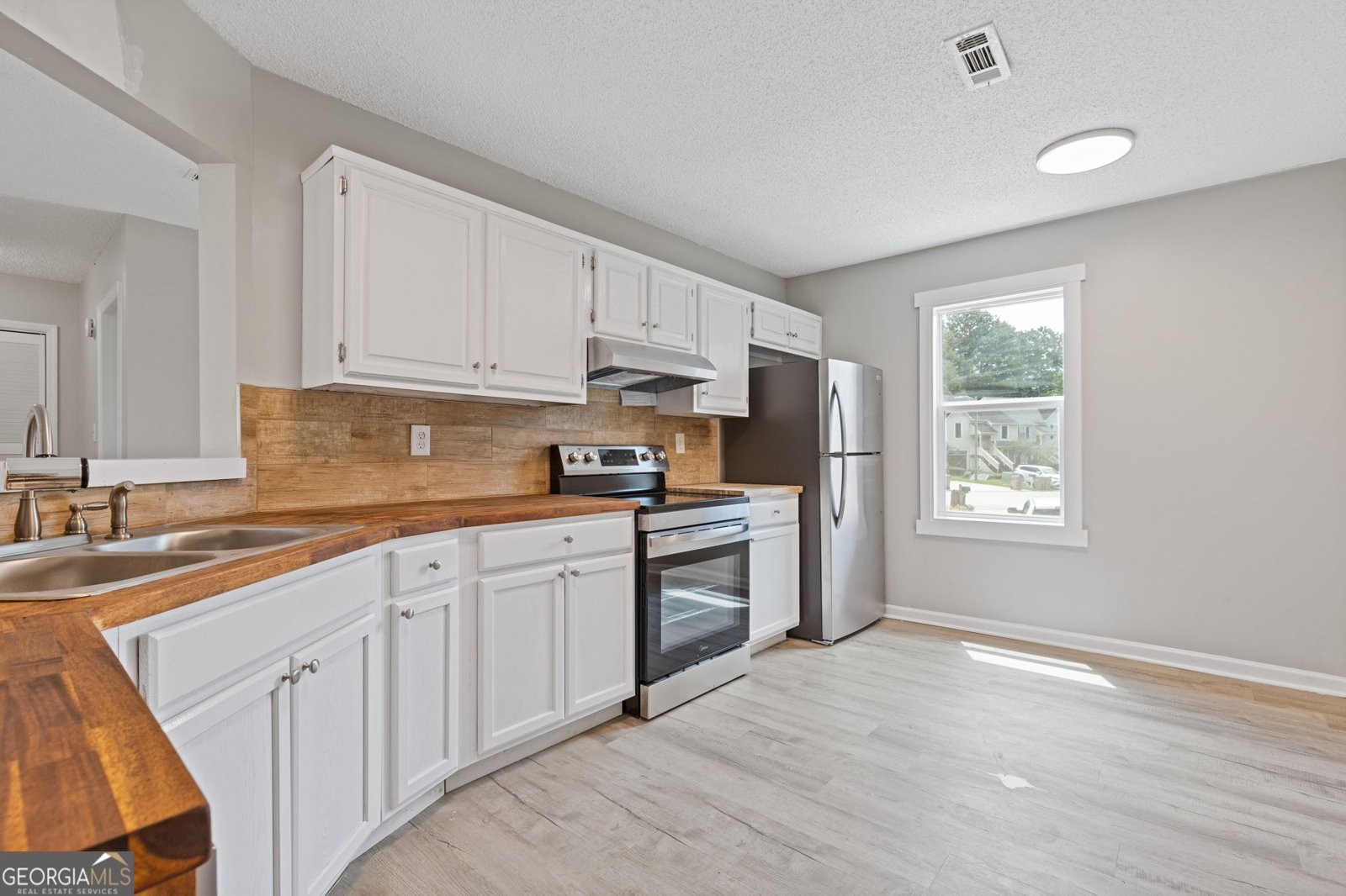 8035 Bay Court Riverdale - 5