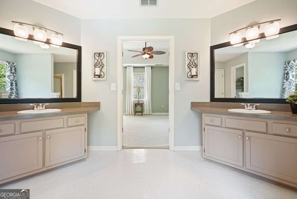493 ABBINGTON Lane Douglasville - 38