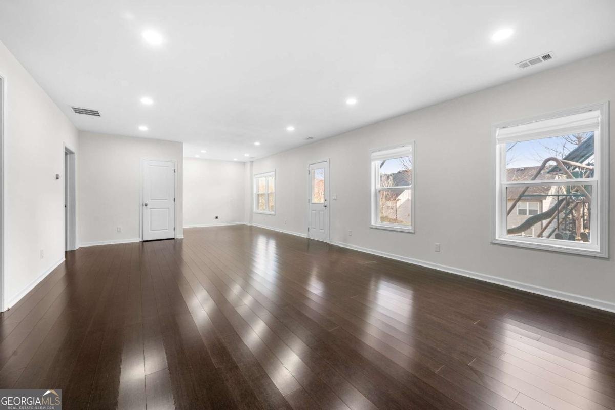667 Creswell Park Smyrna - 34
