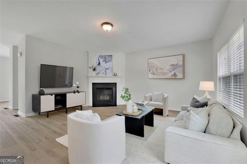 704 Breeze woodstock - 5