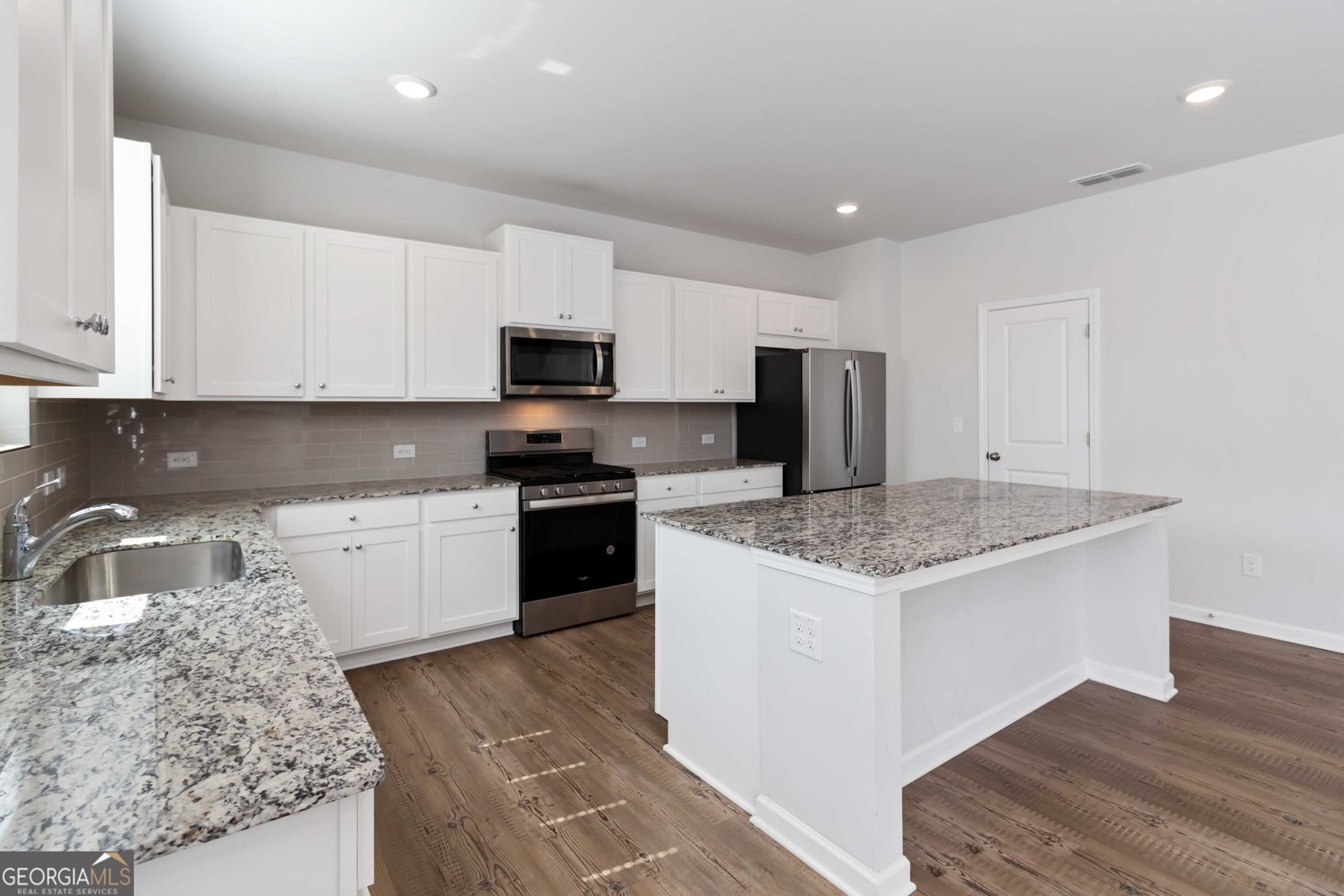 3460 Sycamore Drive Atlanta - 19