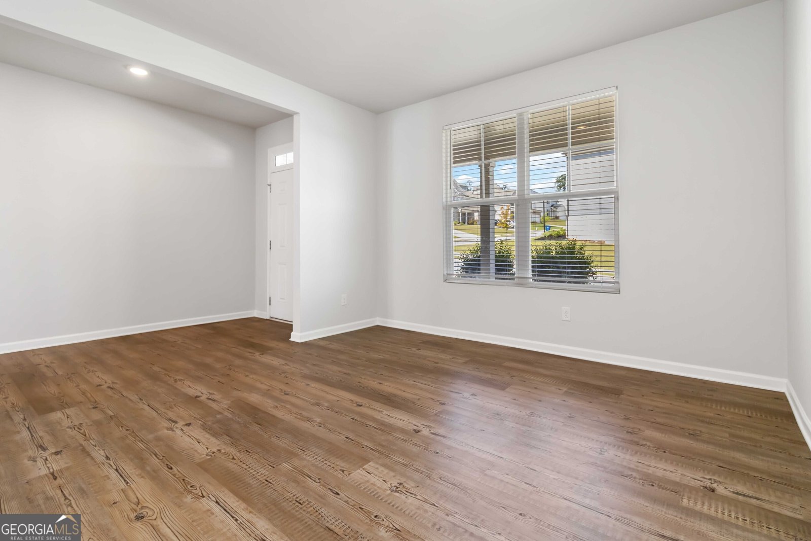 3460 Sycamore Drive Atlanta - 25