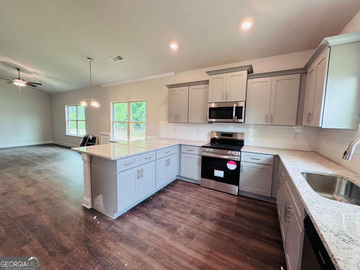 831 Airport Road Cornelia - 12