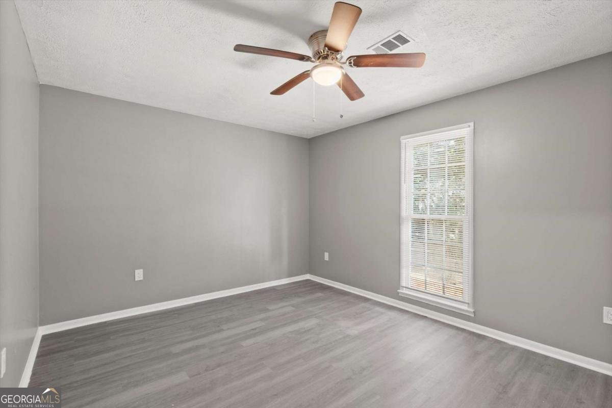 2580 Snake Court Ellenwood - 17
