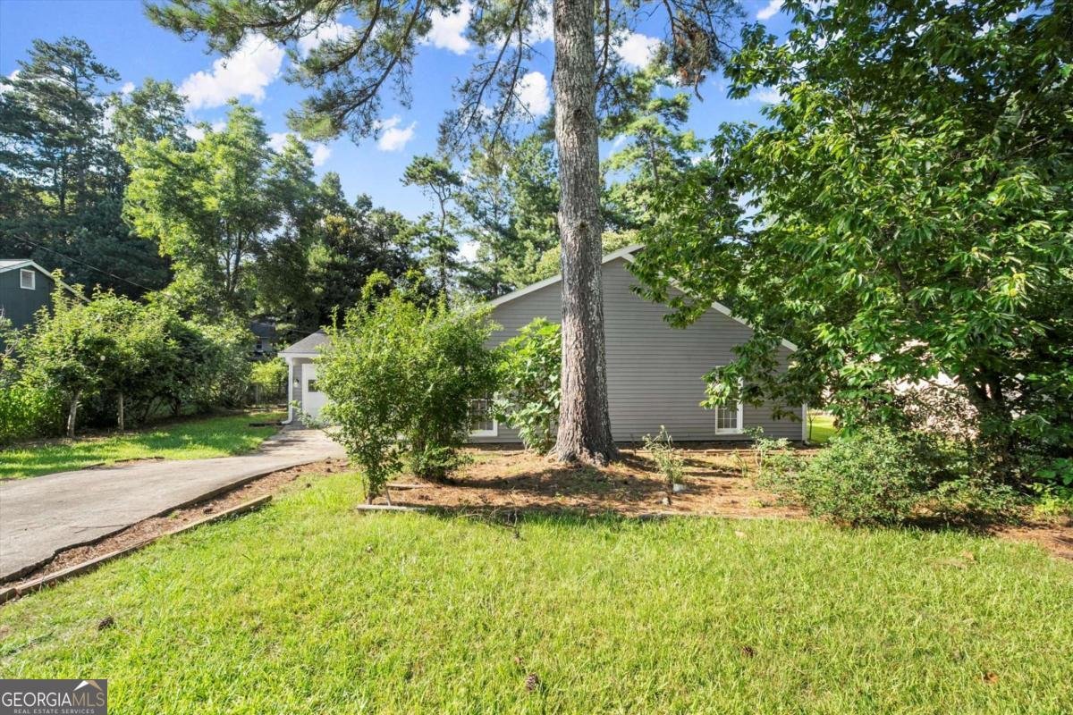 2580 Snake Court Ellenwood - 2