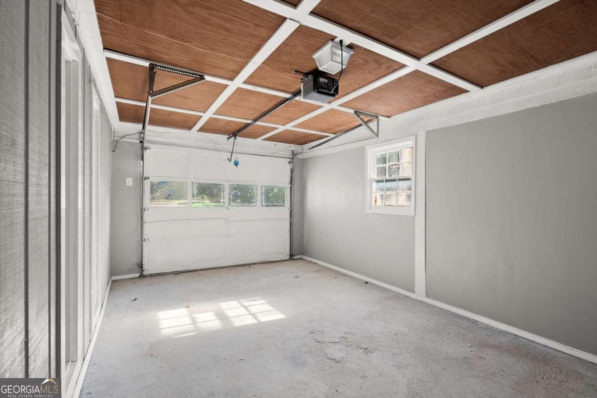 2580 Snake Court Ellenwood - 24
