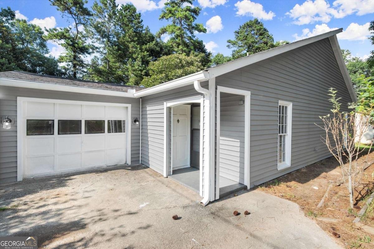 2580 Snake Court Ellenwood - 5