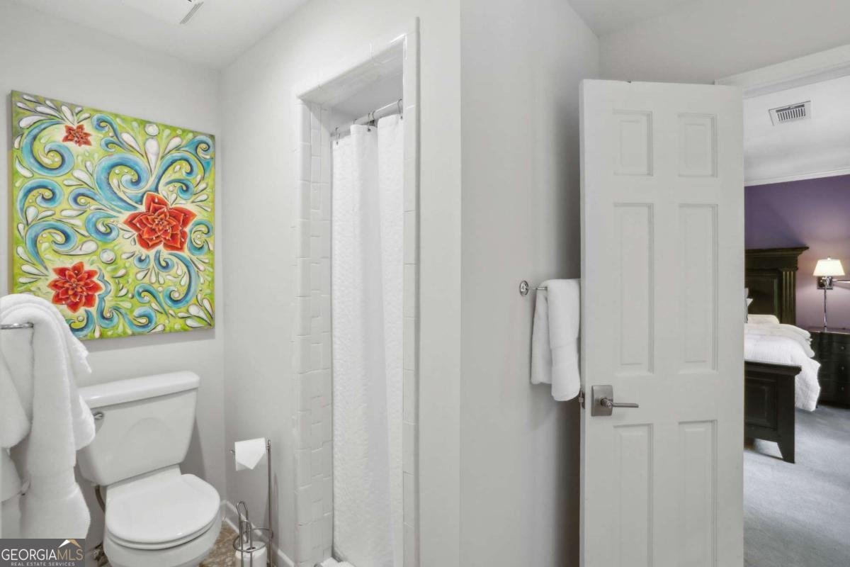 2875 Guinevere Drive Atlanta - 22