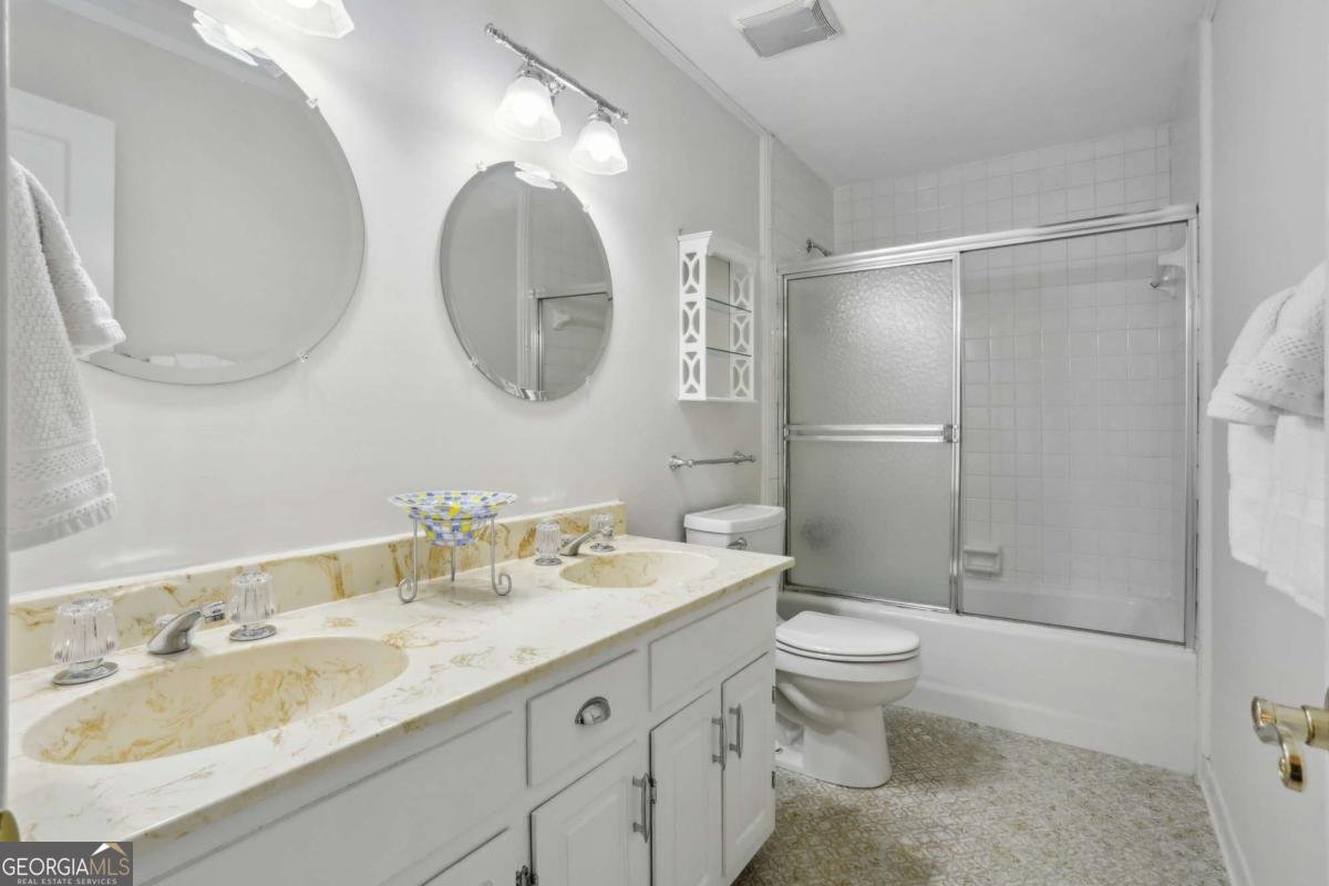 2875 Guinevere Drive Atlanta - 23