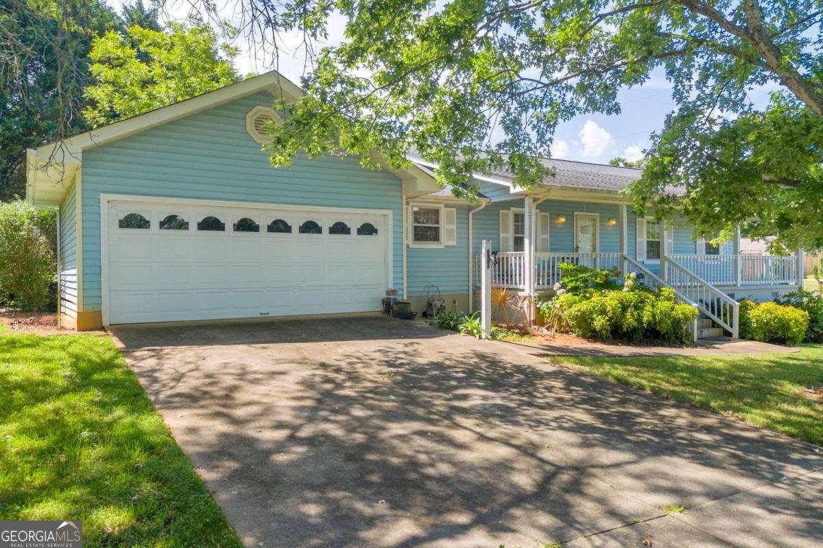 4336 Woodfield Drive Gainesville - 1