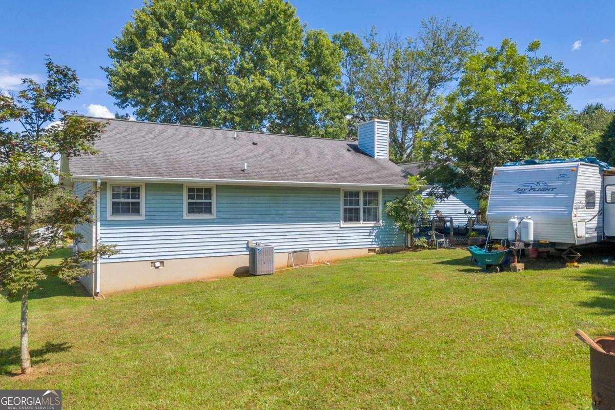 4336 Woodfield Drive Gainesville - 17