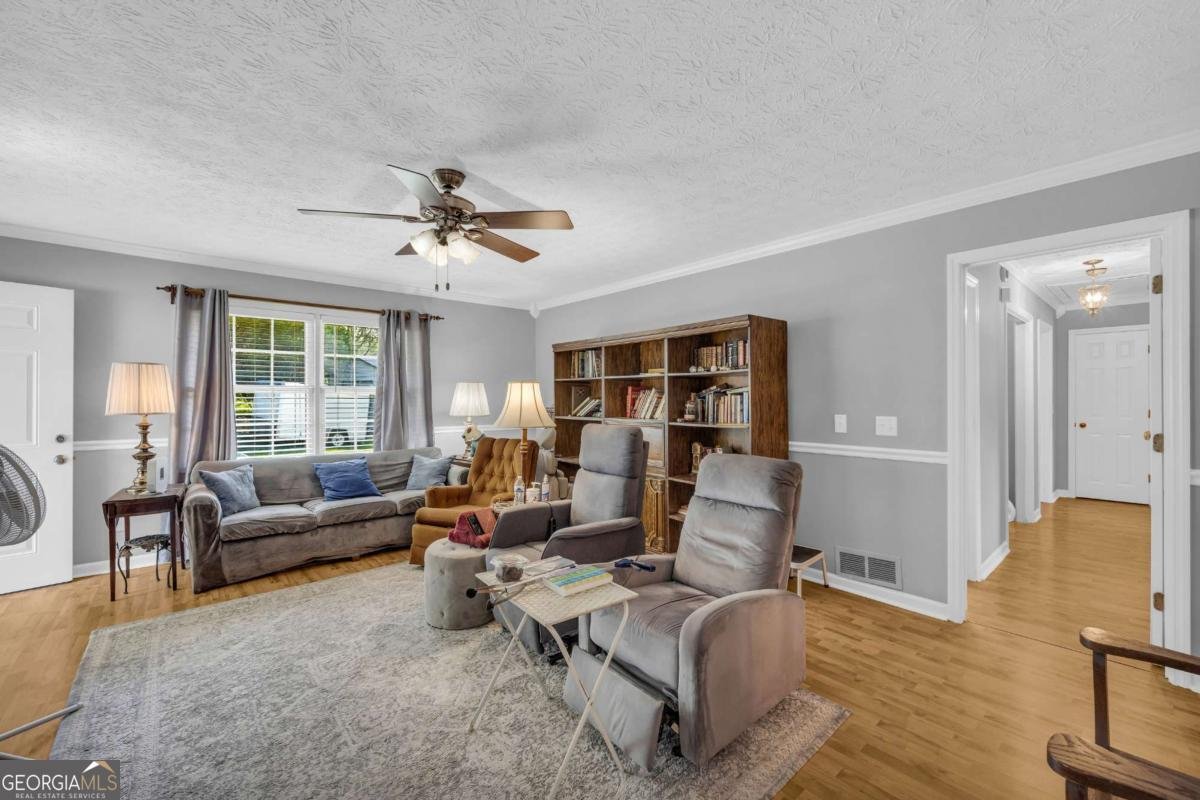 4336 Woodfield Drive Gainesville - 4