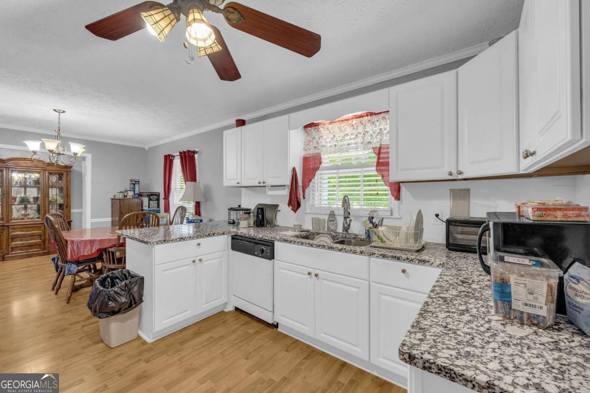 4336 Woodfield Drive Gainesville - 6