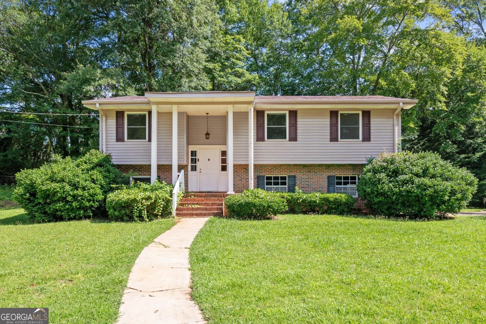 112 Kay Lane Carrollton - 1