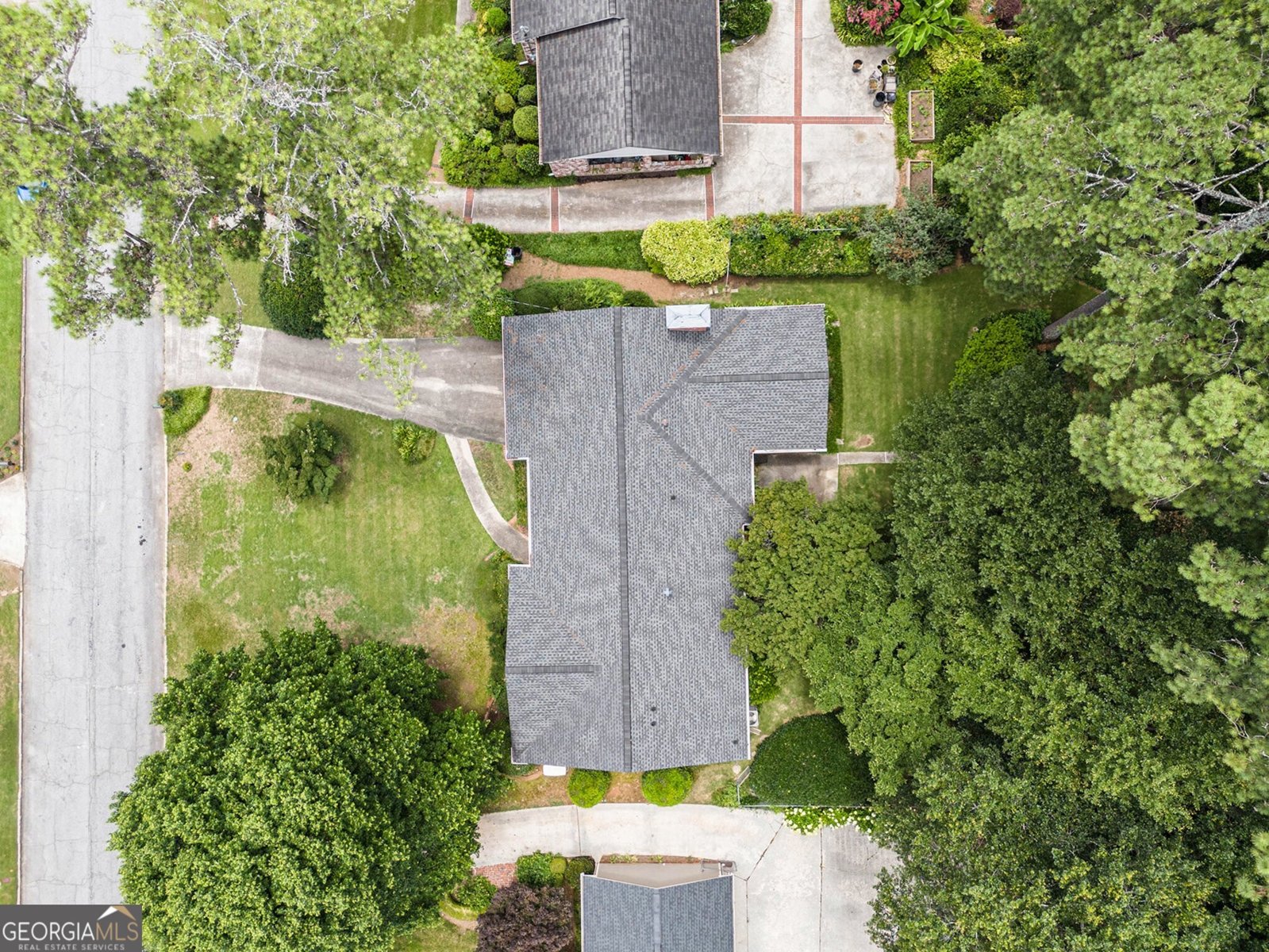 2202 Lebaron Drive Atlanta - 25