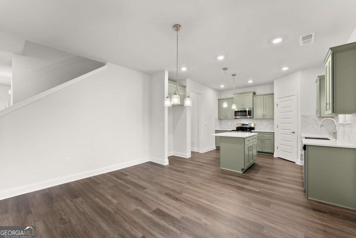 325 Magnolia Villas Drive Cornelia - 11