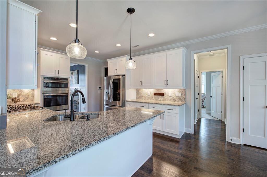 33 River Birch Drive Euharlee - 30