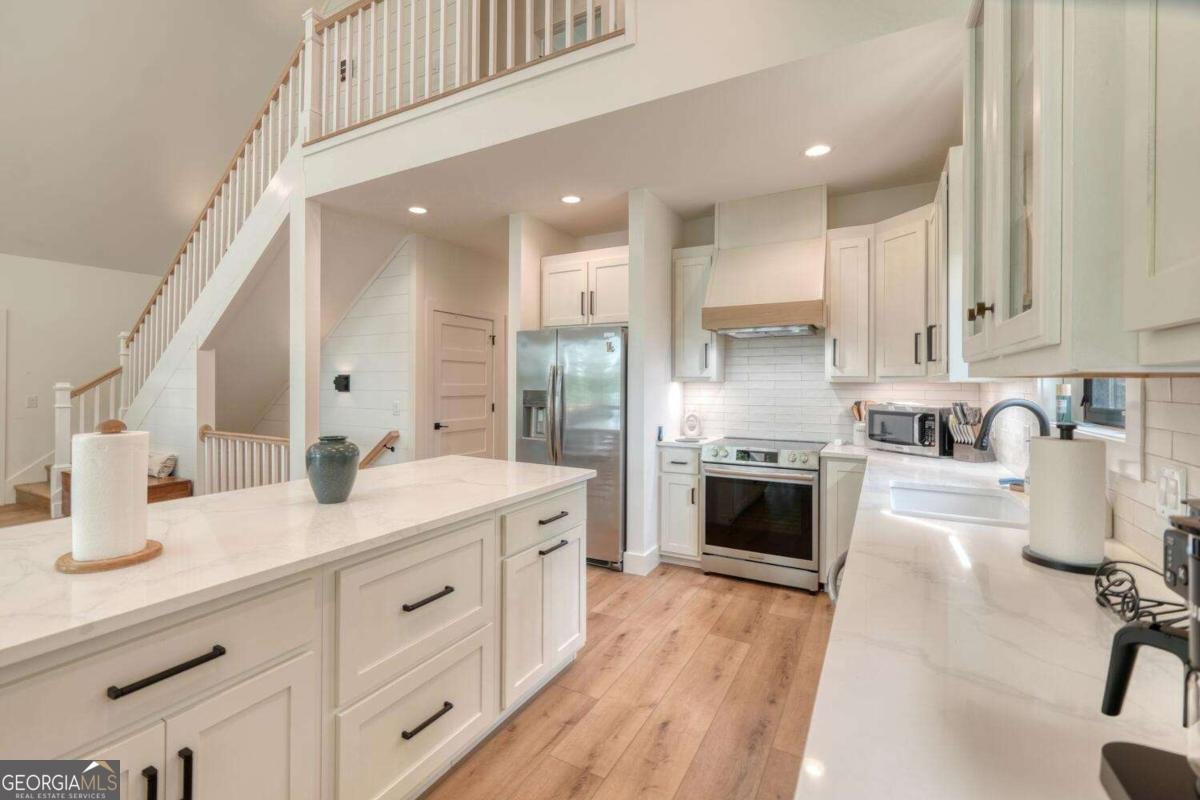 1792 Chatuge Shores Road Hiawassee - 28