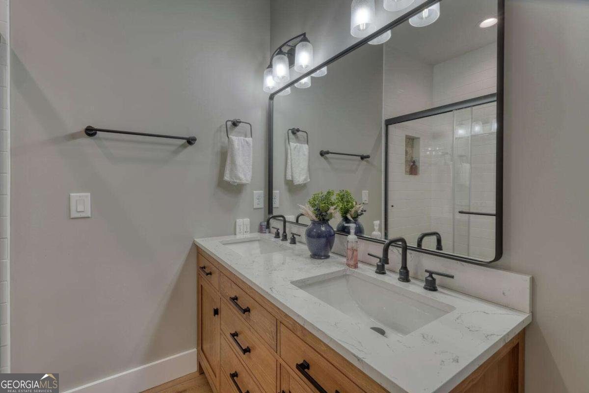 1792 Chatuge Shores Road Hiawassee - 36