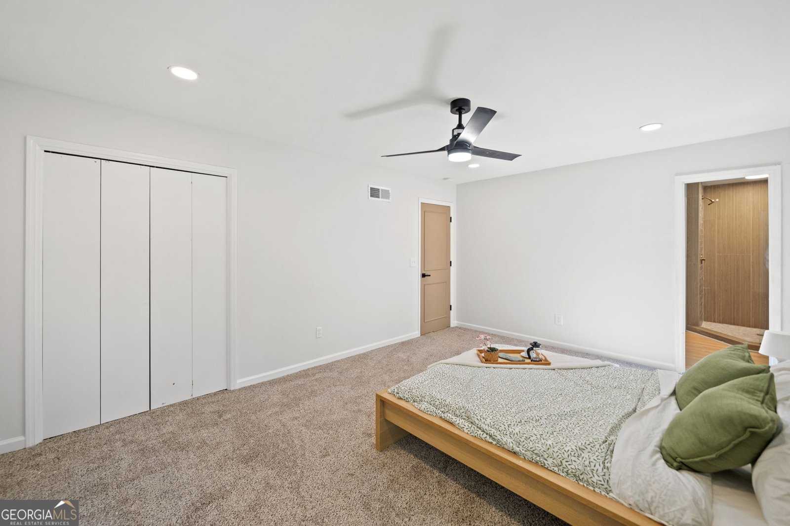 3923 Lookout Point Drive Marietta - 25