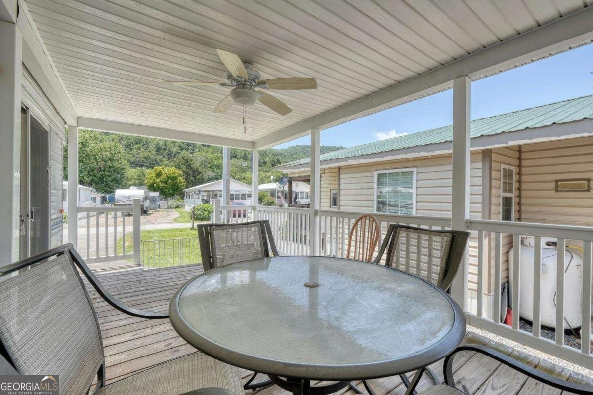 4360 Riverbank Run Hiawassee - 19
