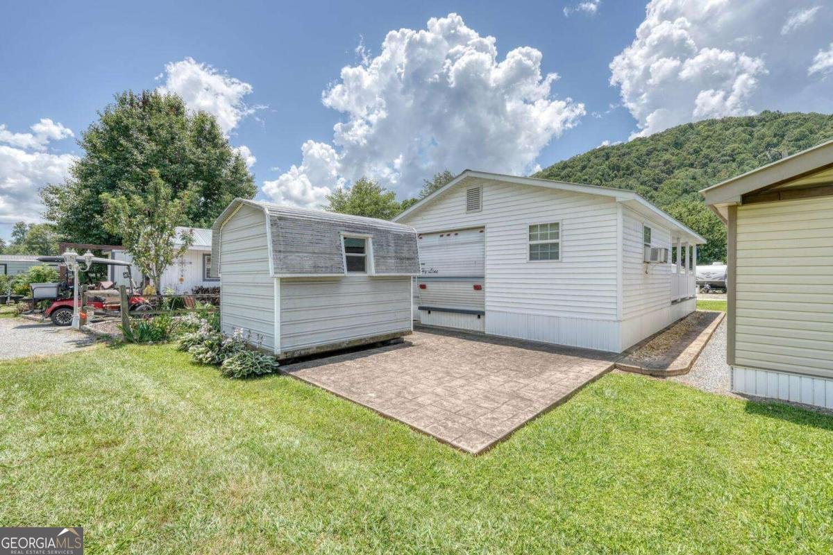 4360 Riverbank Run Hiawassee - 27