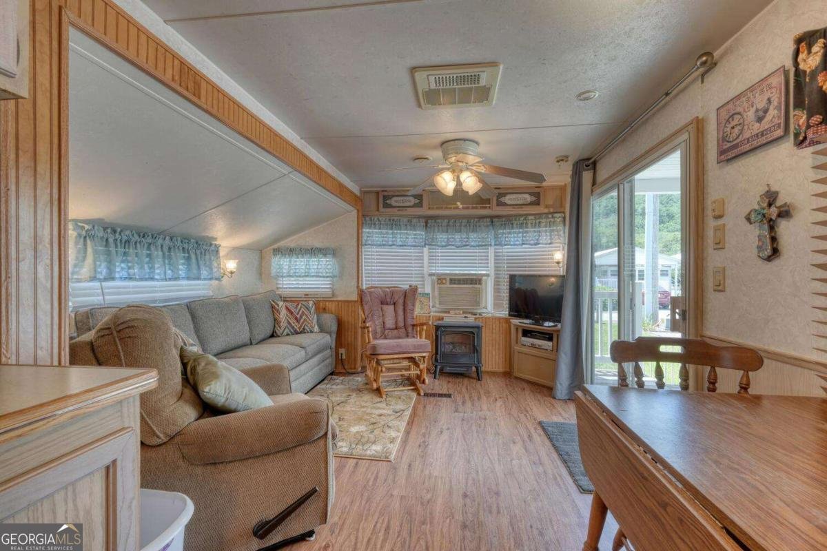 4360 Riverbank Run Hiawassee - 5