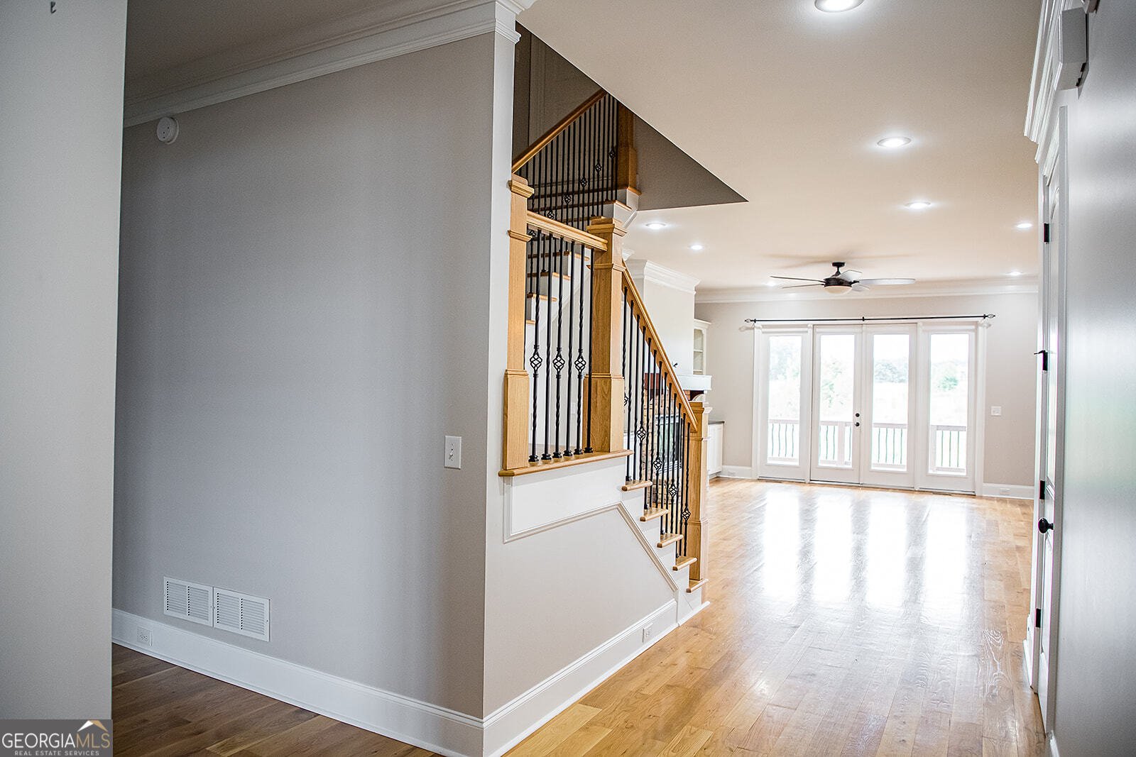 1211 Hawthorne Circle Madison - 43