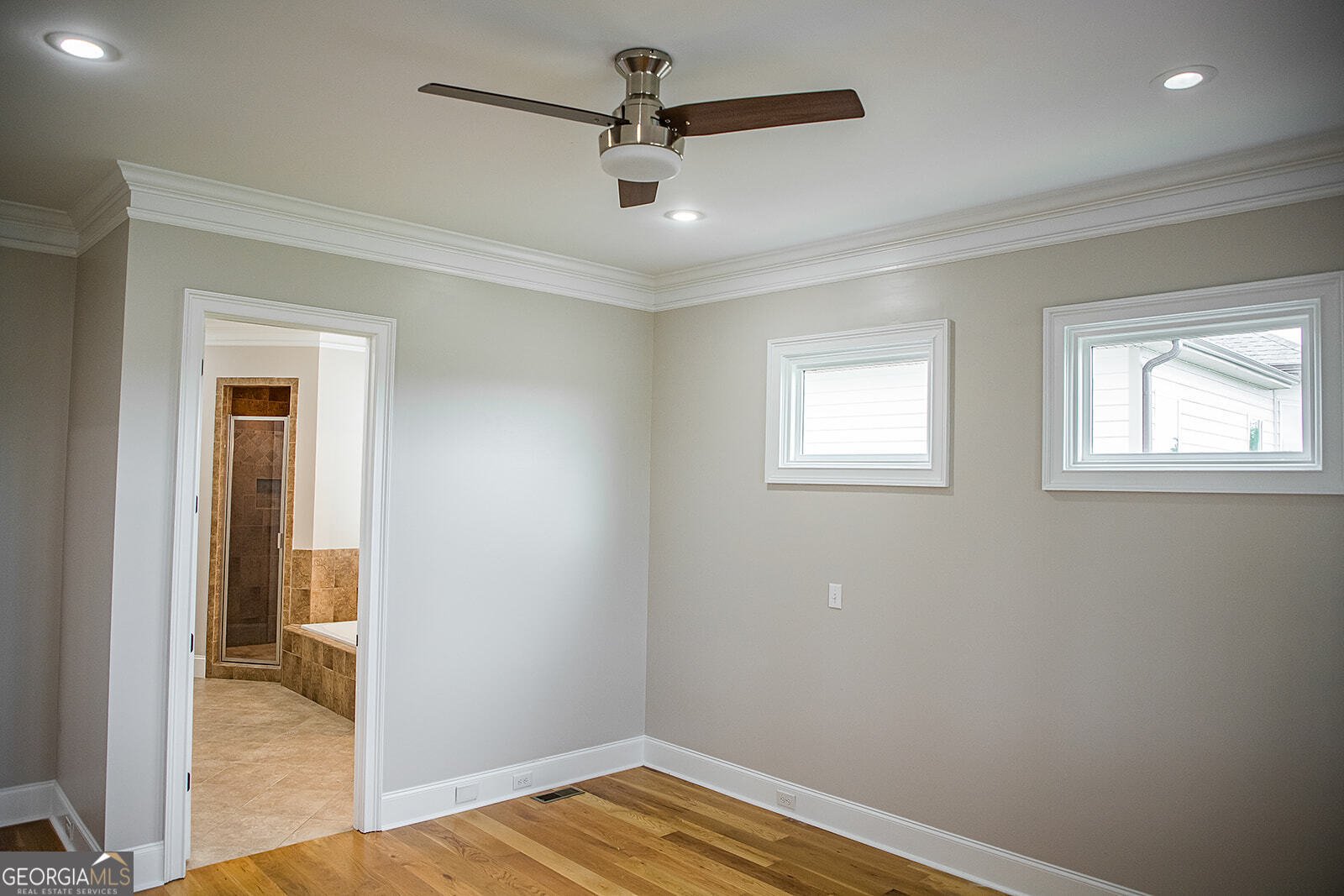 1211 Hawthorne Circle Madison - 54