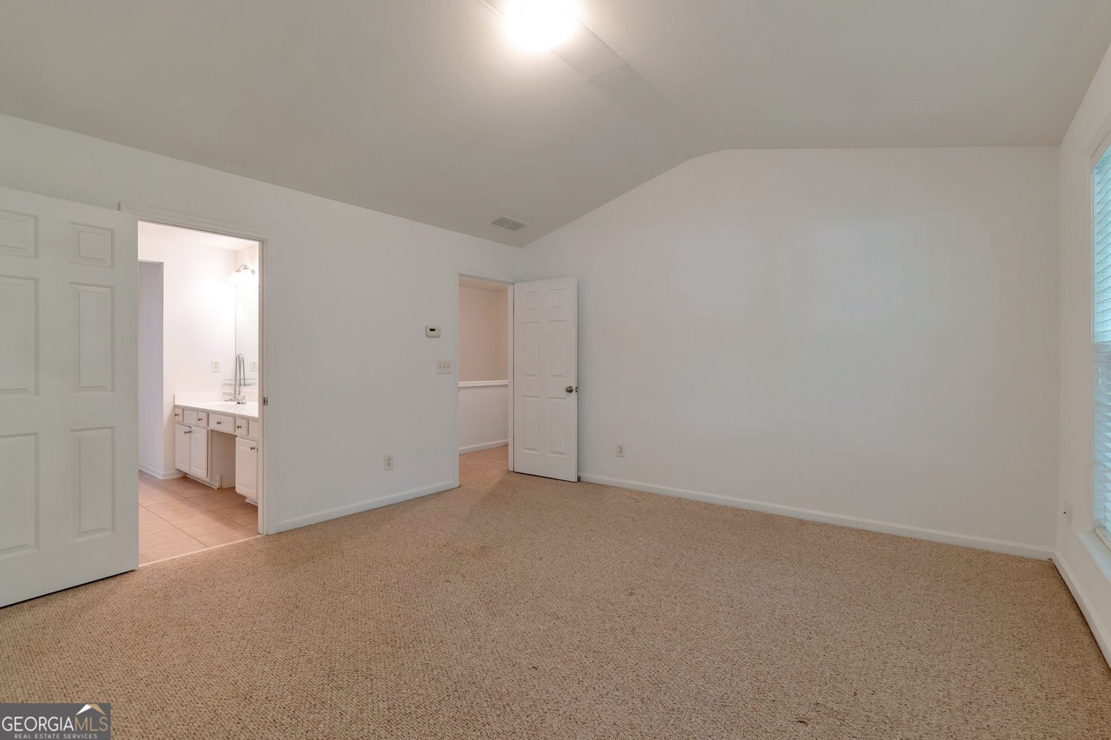 2122 Hailston Drive Duluth - 9
